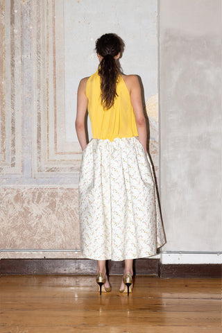 TAILORED DRAPED TOP IN SILK-GEORGETTE